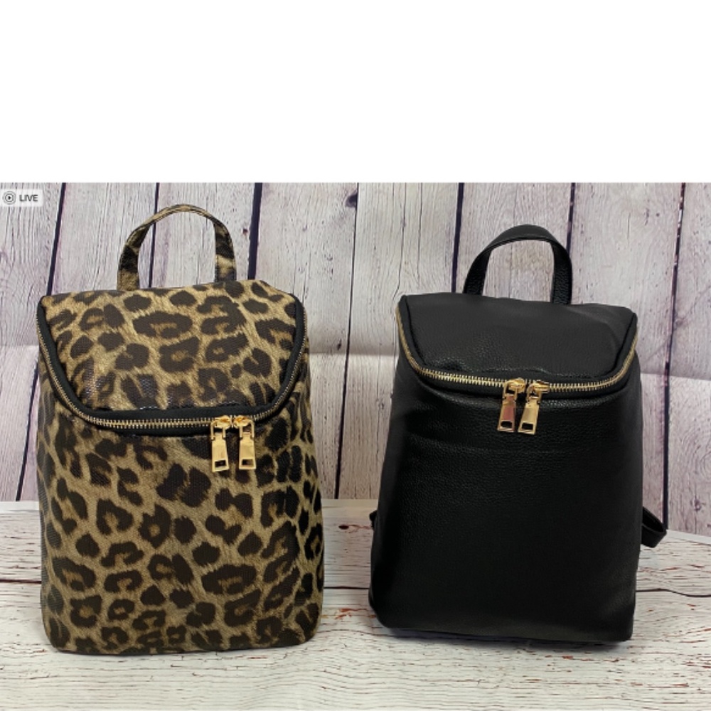 Mini Backpacks (Black or Leopard)
